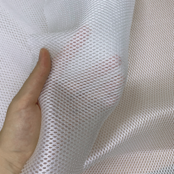 Сетка 3D трехслойная Air mesh 160 гр/м2,  Белый   в Ессентуках